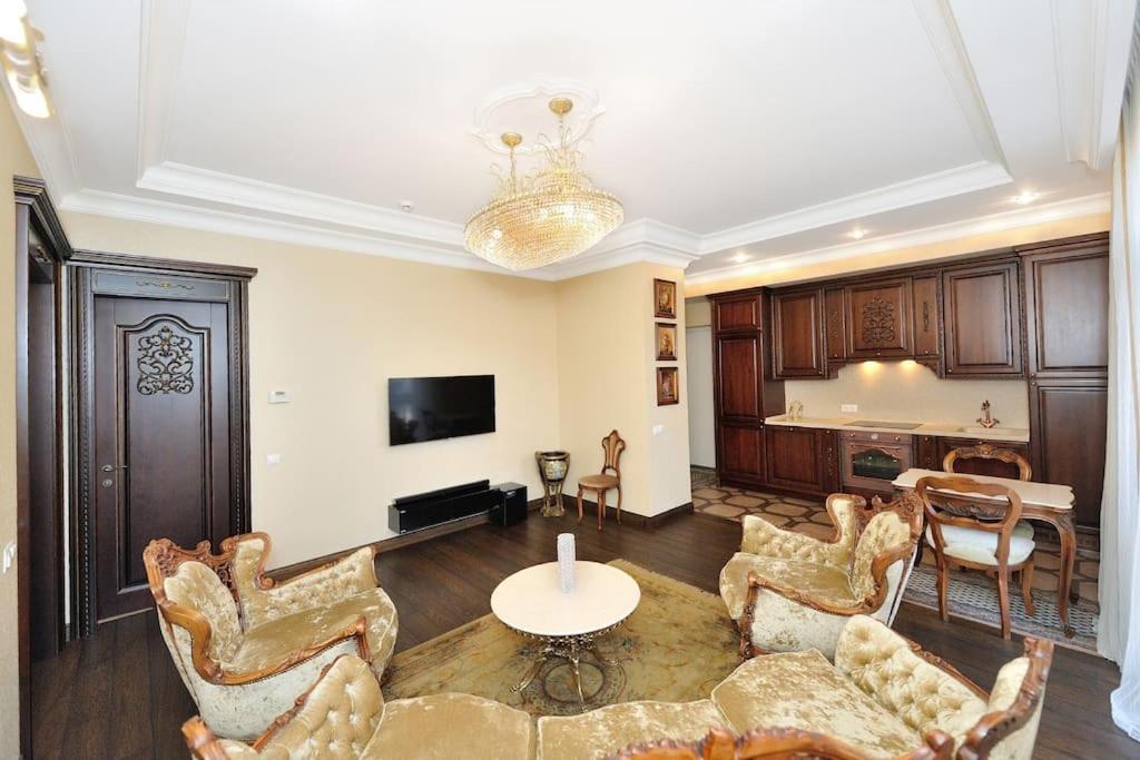 Luxury Old Town Apartment Kaunas Eksteriør bilde